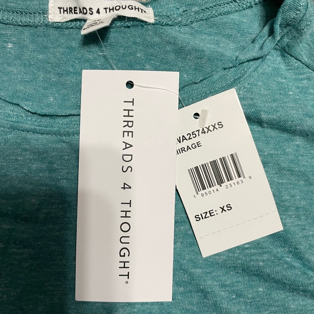 maggie triblend cropped tee, blue, size xs